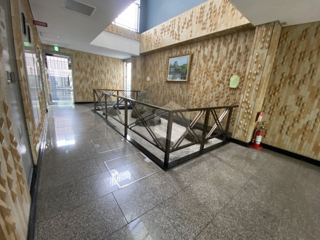 レジデンス清のロビー