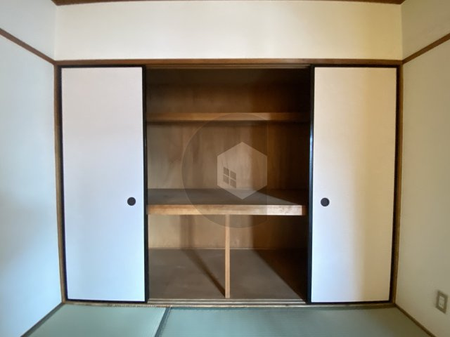 レジデンス清の収納