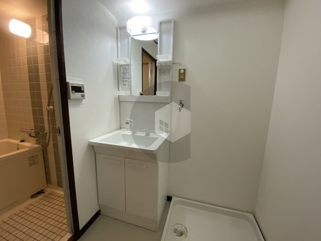 レジデンス清の独立洗面台