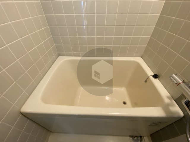 レジデンス清の浴室