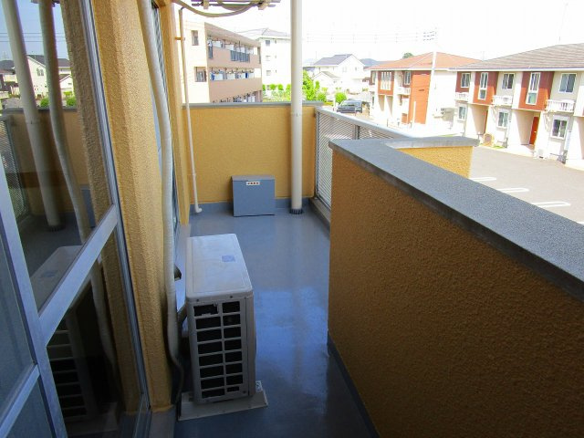 ベルフォーレ植木野 のバルコニー
