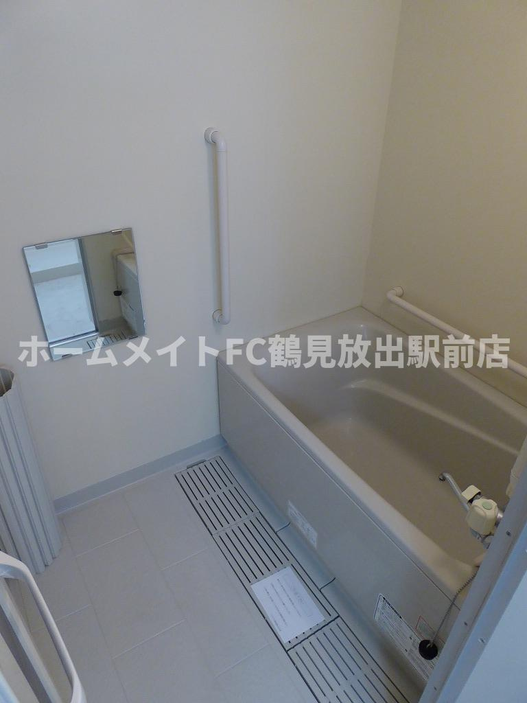 大阪市城東区新喜多東２丁目の賃貸マンションの浴室