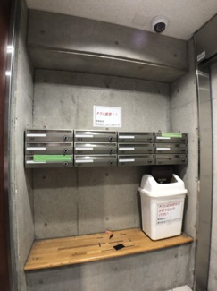 【エントランス】