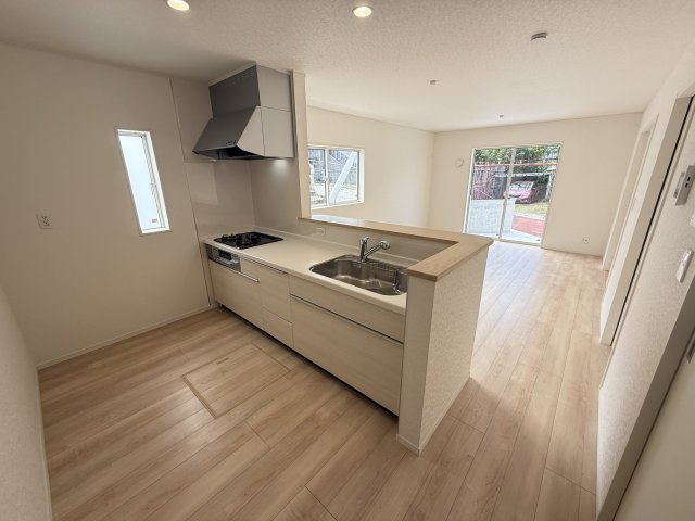 那覇市識名１丁目戸建　１号棟のキッチン|キッチンです