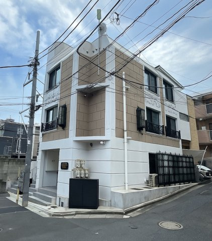 HERME YOYOGI OUEST (エルメヨヨギウエスト)