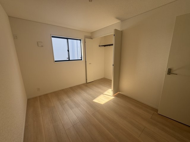 糸満市喜屋武　第6（全3棟）2・3号棟の洋室|3号棟　洋室6帖＋CL付き♪