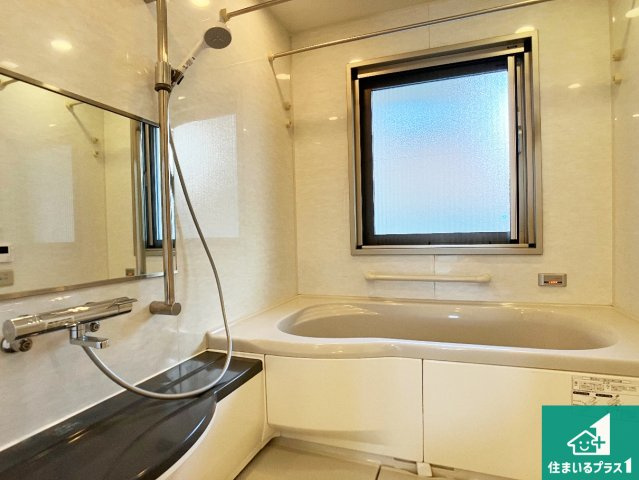 レピア垂水五色山の浴室|ゆったりと足を伸ばせる浴室は一日の疲れを癒してくれる大切な空間です♪