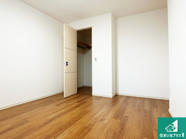 レピア垂水五色山の洋室|収納スペースが充実しているので子供の成長に合わせてたくさん収納ができます！家族構成に合わせた様々な活用ができる収納！