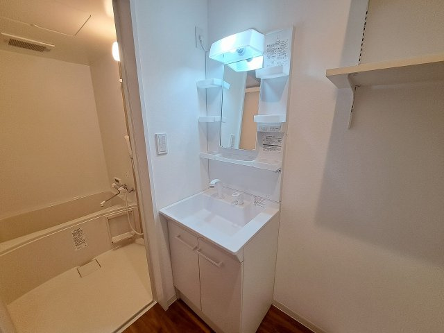 シェリル上鳴尾の洗面所