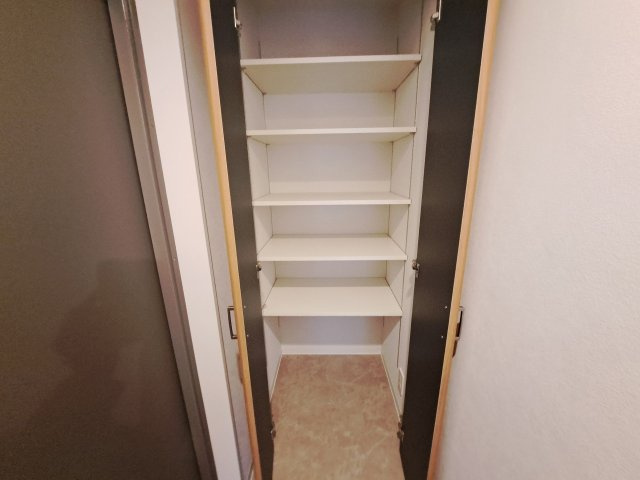 シェリル上鳴尾の収納