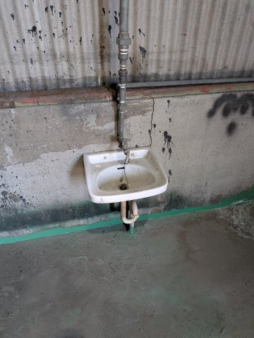 あし原町１７５倉庫の設備