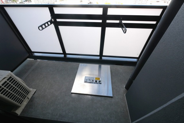 ワールドアイ難波City Gateのバルコニー