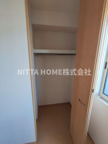 グランモアⅡの収納|衣類の収納にも便利です☆彡