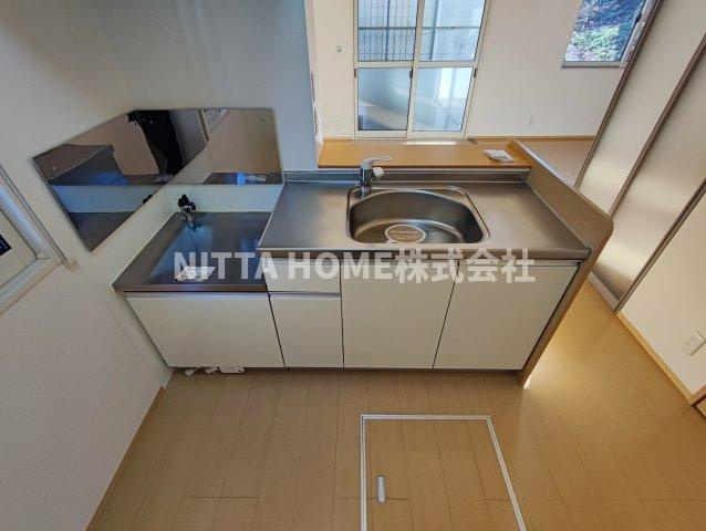 グランモアⅡのキッチン|リビングを見渡せるカウンターキッチン♪