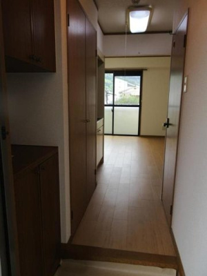 【玄関】 | 明山 | 毎日通る玄関はこちらです