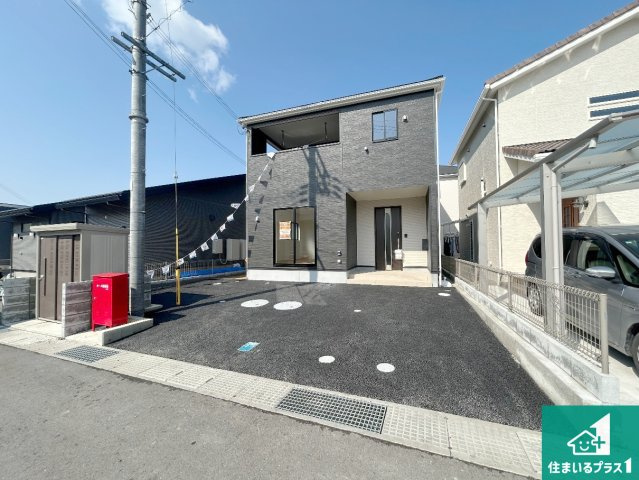 紀の川市西井阪　第3期　新築一戸建てのトイレ|シンプルなトイレは落ち着く空間！お手入れも簡単です！