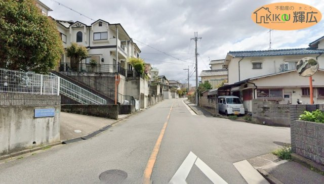 明石市大久保町山手台1丁目（全2区）A号地　土地の前面道路含む現地写真