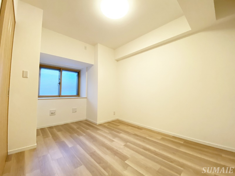 ドゥーエ東十条の洋室|6.6帖の洋室です☆