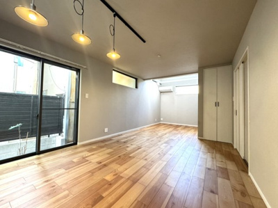 【居間・リビング】 | 小山下内河原町貸家