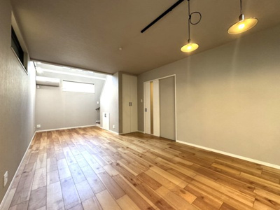 【居間・リビング】 | 小山下内河原町貸家