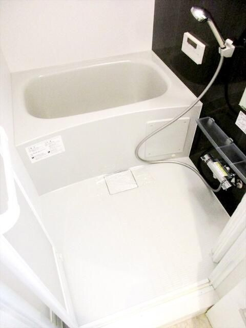 ジョリーメゾン高松の浴室