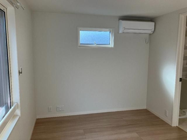 カモナジョイナスの寝室