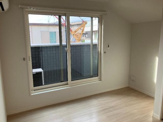 カモナジョイナスの寝室