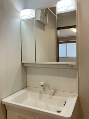 【独立洗面台】 | La Re sidence Chic | 嬉しい独立洗面台付き。