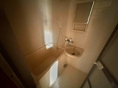 【洗面所】 | オレンジコート