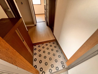 【玄関】 | オレンジコート