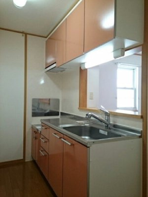 【キッチン】 | プリムローズ・えむ | キッチンでお料理をお楽しみください