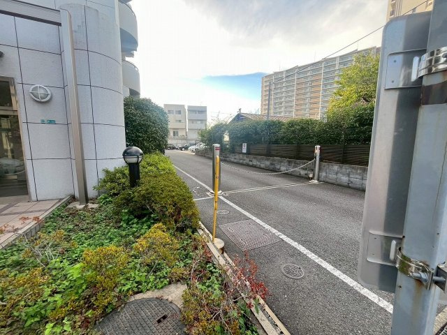 コートサンコーラルの駐車場