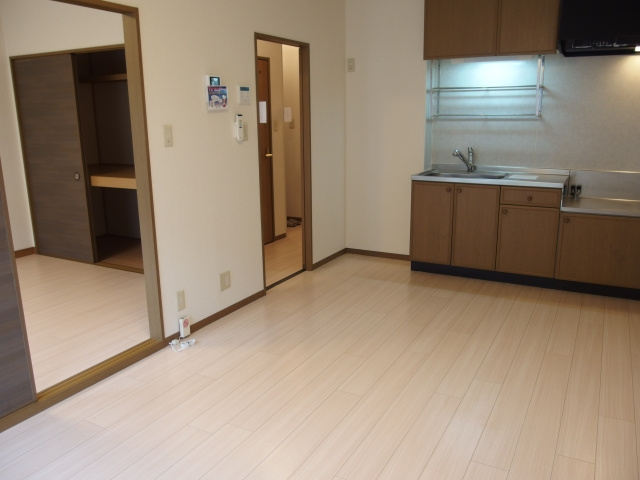 ミレニーHIRO　Bの居間・リビング