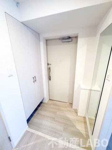 スプランディッド上本町WESTⅡの玄関
