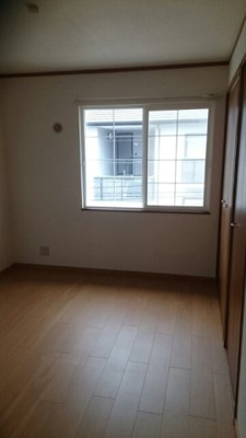 【内装】 | ハーモニー高岡Ⅰ | 明るい色調の室内です