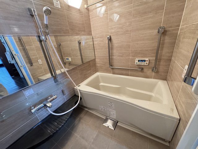 ザレジデンス白金スイートの浴室