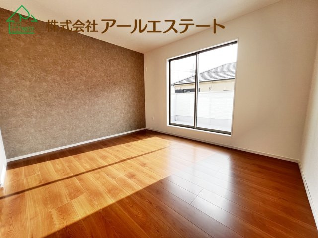 加古川市加古川町中津　JR「加古川駅」徒歩16分の子供部屋