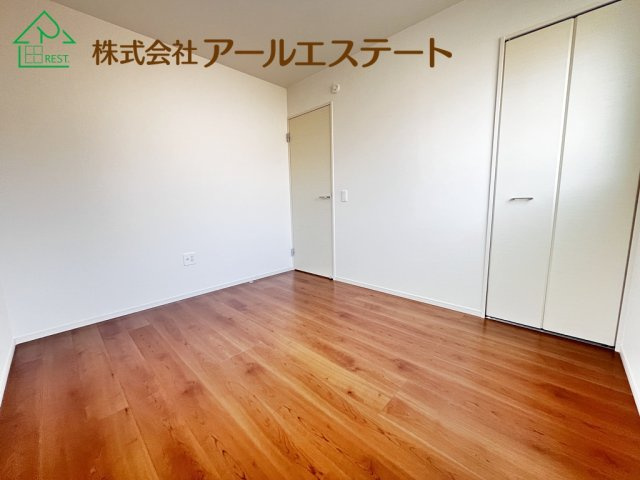 加古川市加古川町中津　JR「加古川駅」徒歩16分の子供部屋