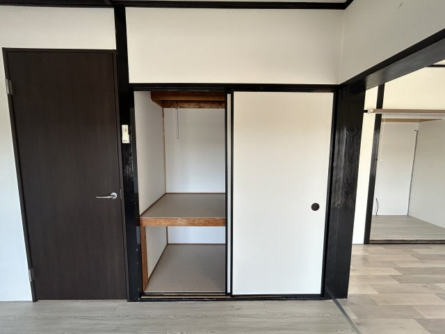 アベニール林崎の収納