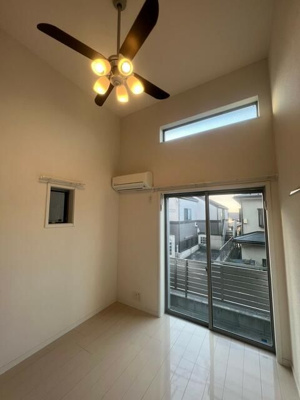 【洋室】 | リーヴェルポート上大岡ＥＡＳＴ