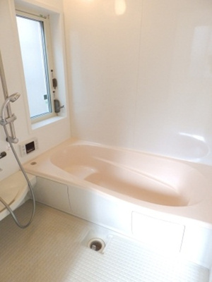 【浴室】 | ジーヴォコグシコダテ | 落ち着いた空間のお風呂です