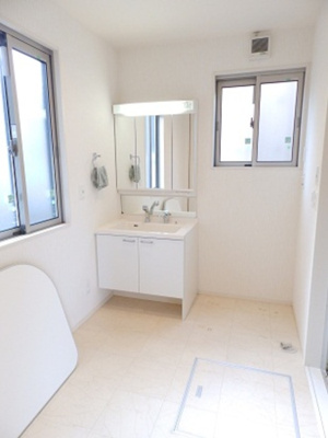 【居間・リビング】 | ジーヴォコグシコダテ | ゆったり過ごせるリビングです