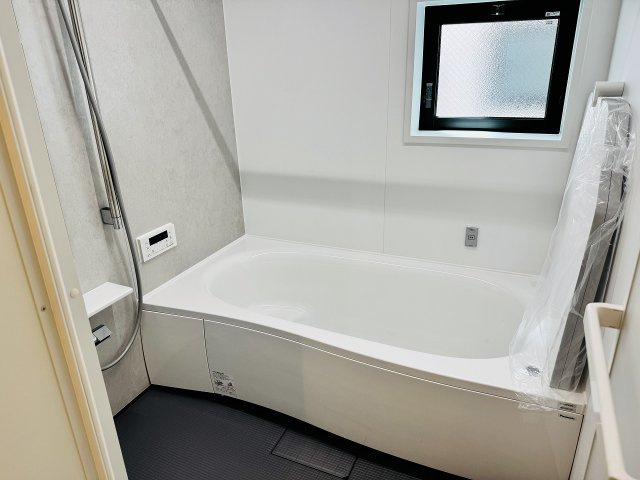 八王子市　北野町　新築一戸建て　６期の浴室|～のびのびくつろげるバスルーム　１日の締めくくりに癒やしのバスタイムを～