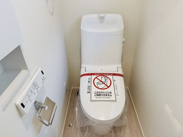 八王子市　北野町　新築一戸建て　６期のトイレ|～暖房温水洗浄機能付きトイレ　冬場は特に嬉しい機能ですね～