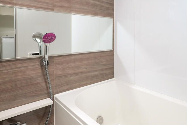 パークルール神田司町ロンドの浴室