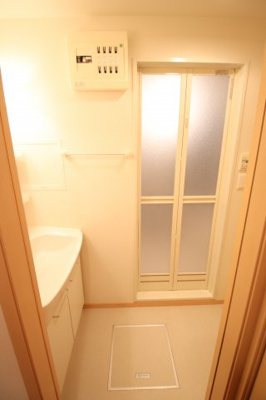 【洗面所】 | ヴィクトワール