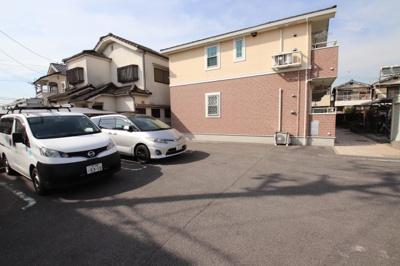 【駐車場】 | ヴィクトワール