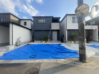 【外観】 | 与那原町上与那原（全4棟）ラスト3号棟 | 3号棟　並列駐車2台完備♪