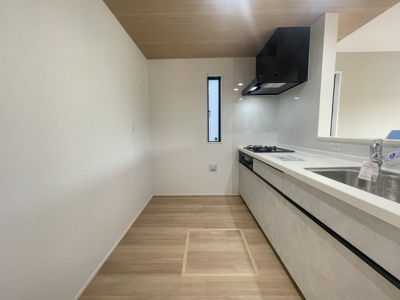 【キッチン】 | 与那原町上与那原（全4棟）ラスト3号棟 | 3号棟　使いやすいシステムキッチン♪