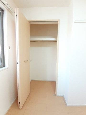 ルミナス名東　Ⅰの収納